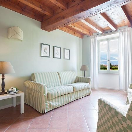 Residence Villa Antica Torre San Felice del Benaco Buitenkant foto