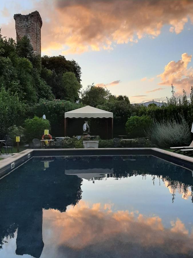 Residence Villa Antica Torre San Felice del Benaco Buitenkant foto