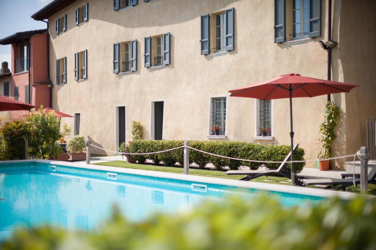 Residence Villa Antica Torre San Felice del Benaco Buitenkant foto