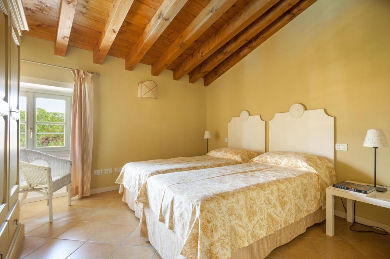 Residence Villa Antica Torre San Felice del Benaco Buitenkant foto